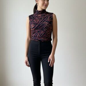 Blouse tiger print, black and berry purple